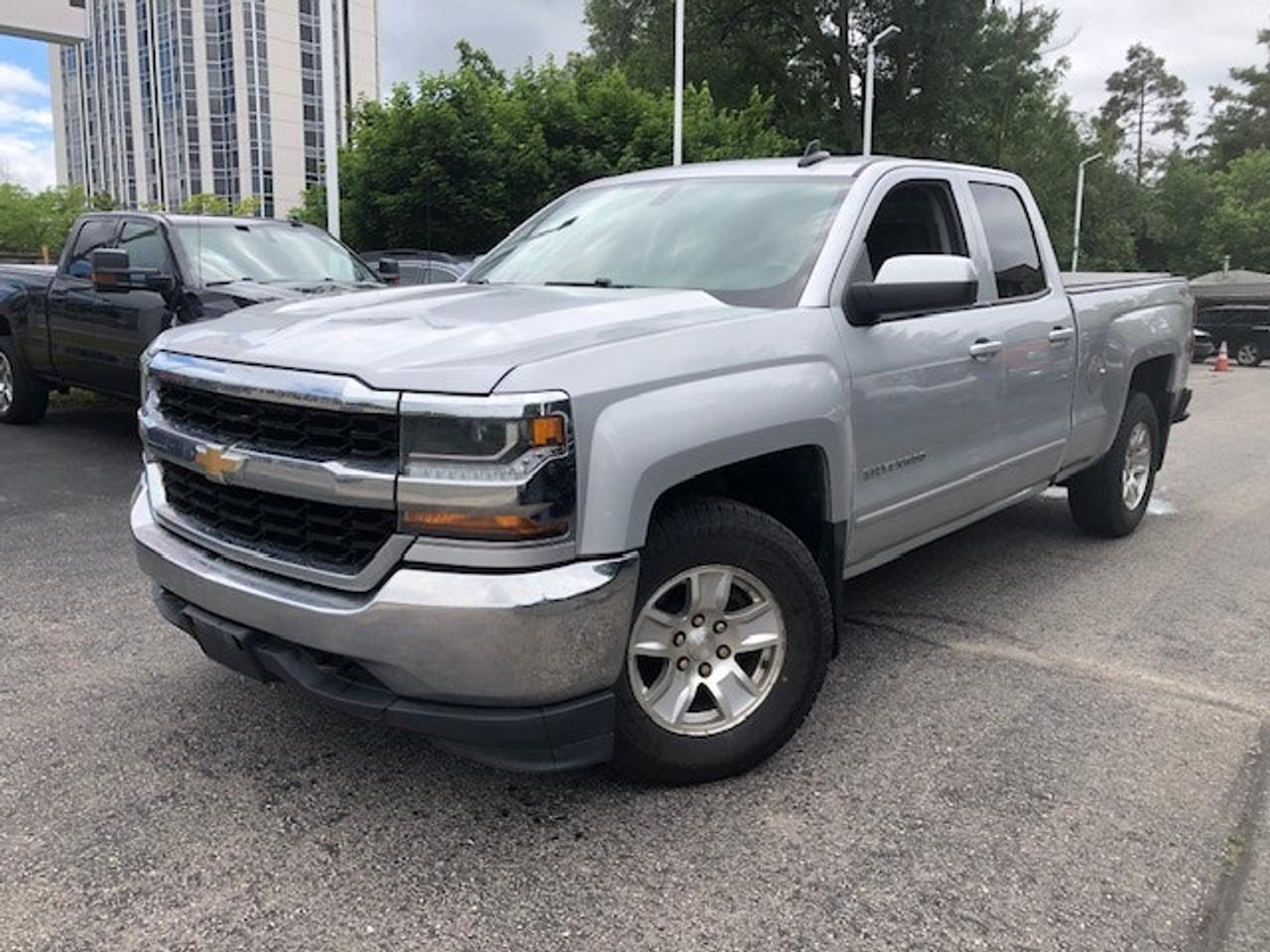 2018 Chevrolet Silverado 1500 LT no accidents runs great 6.5 foot box Photo1