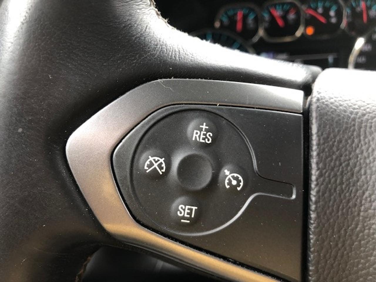 2018 Chevrolet Silverado 1500 LT no accidents runs great 6.5 foot box Photo