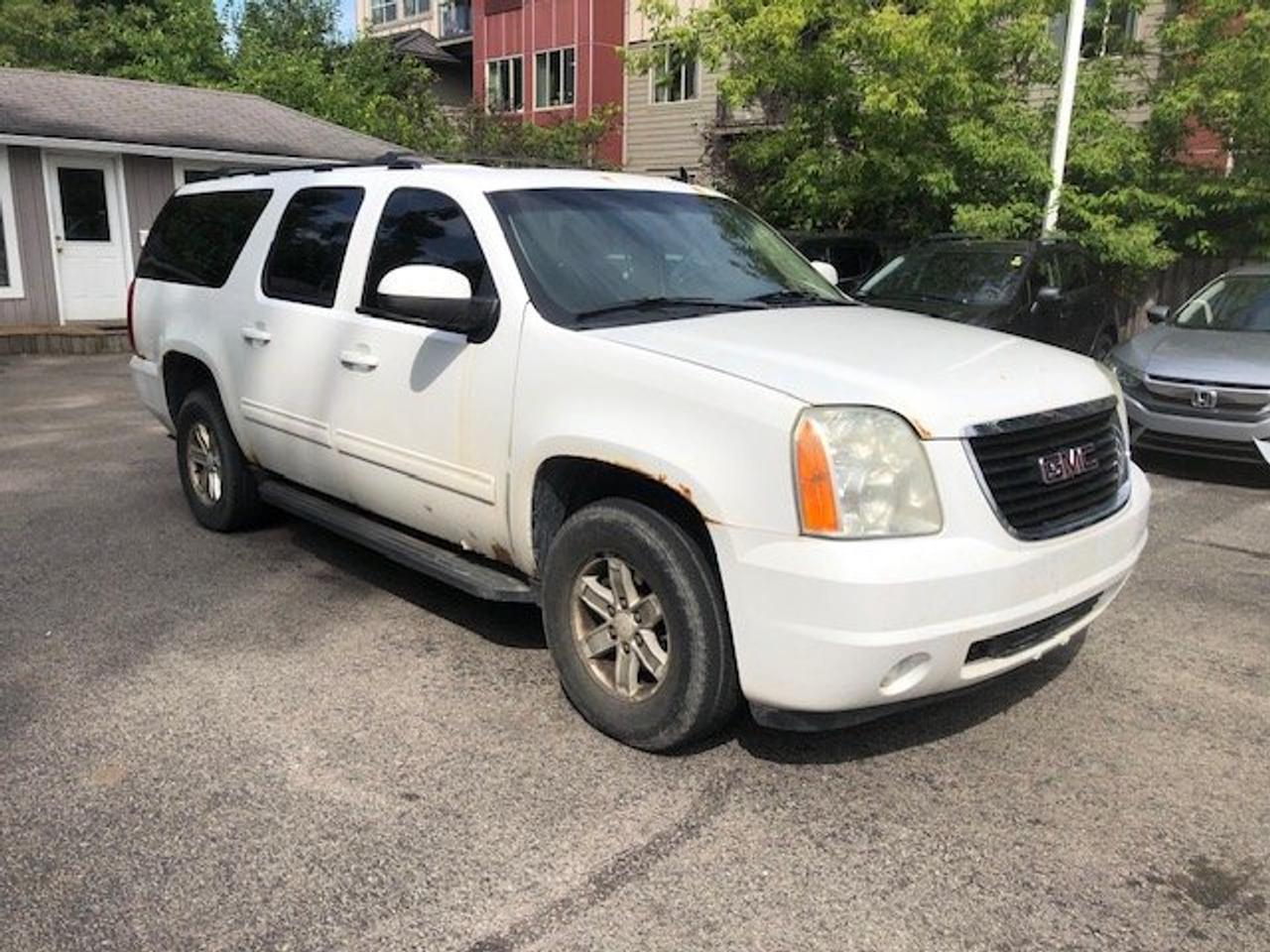2011 GMC Yukon XL SLT w/1SD XL Photo4