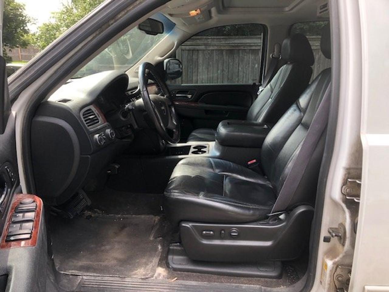 2011 GMC Yukon XL SLT w/1SD XL Photo