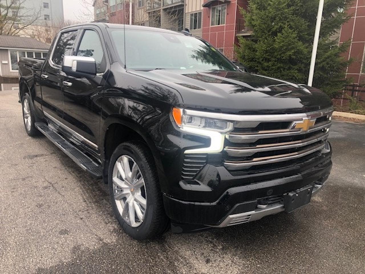 2022 Chevrolet Silverado 1500 High Country 6.2 v8 no accidents Photo1