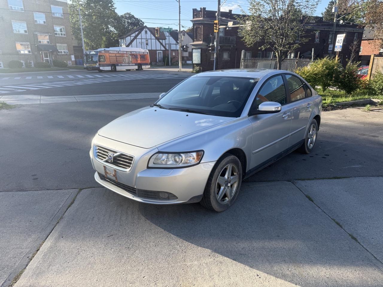 2010 Volvo S40 2.4i Photo