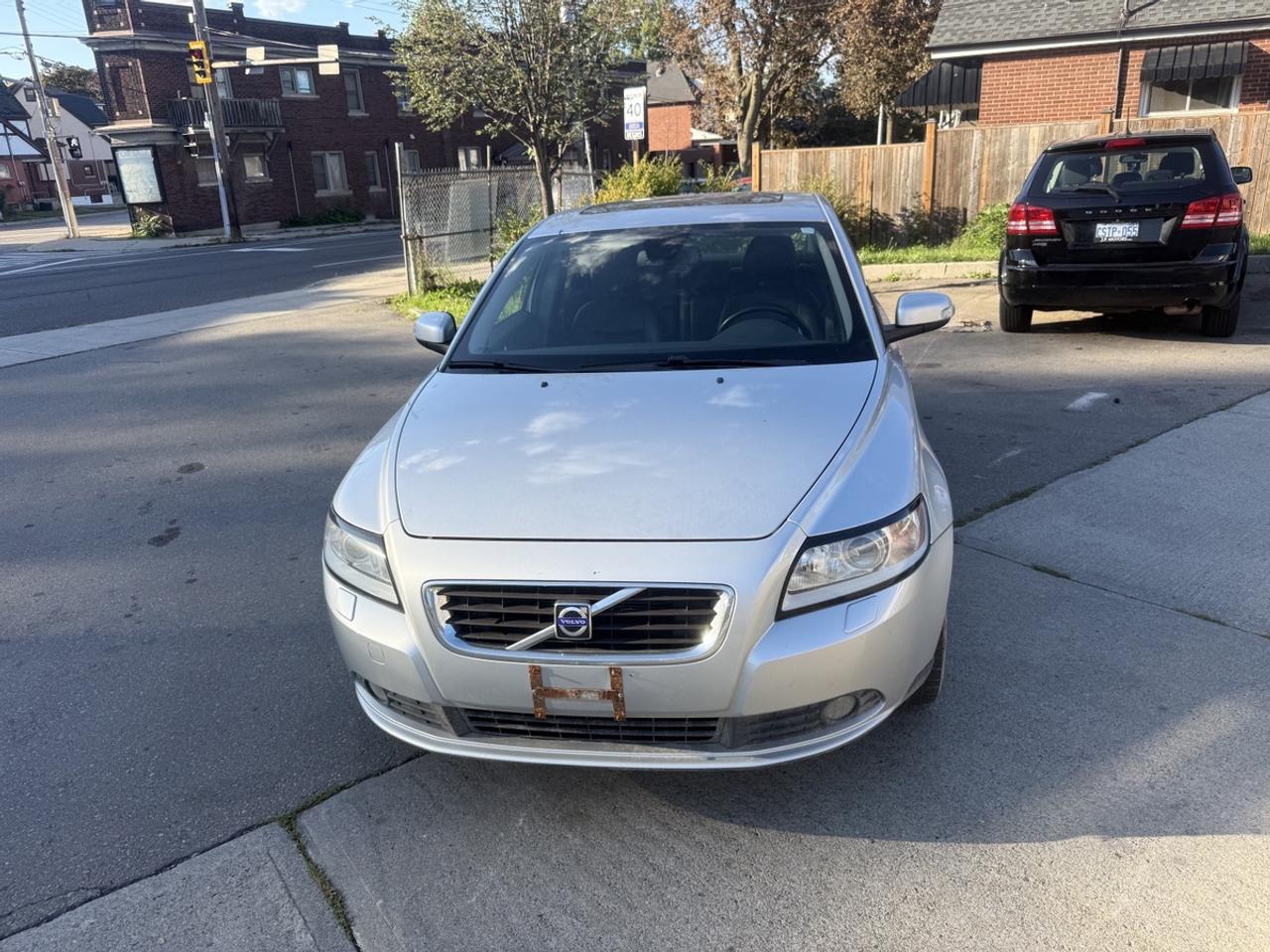 2010 Volvo S40 2.4i Photo1