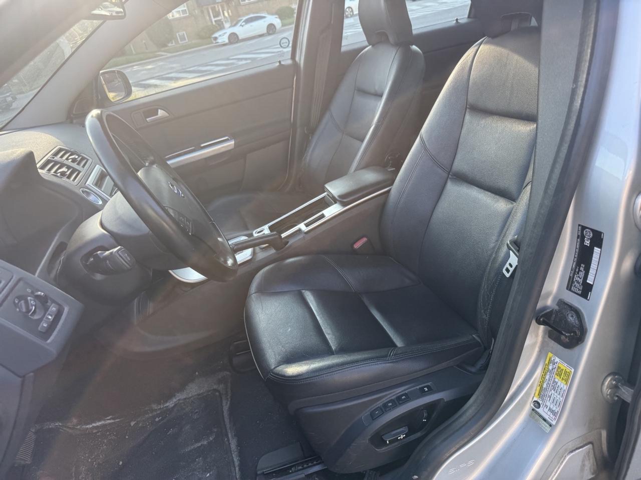 2010 Volvo S40 2.4i Photo