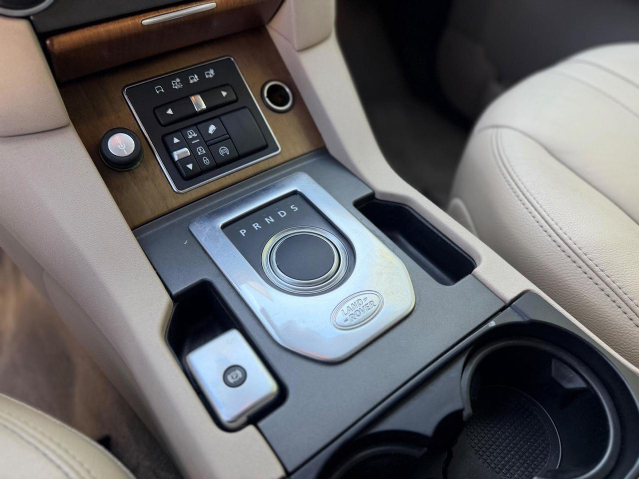 2016 Land Rover LR4 HSE|CCF|25+ SERVICE RECORDS Photo