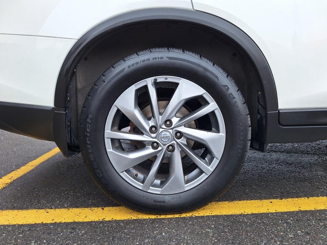 2015 Nissan Rogue AWD 4dr SL Photo