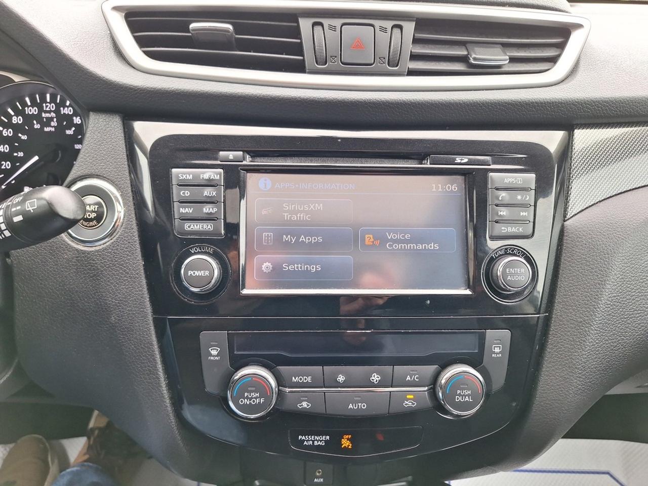 2015 Nissan Rogue AWD 4dr SL Photo