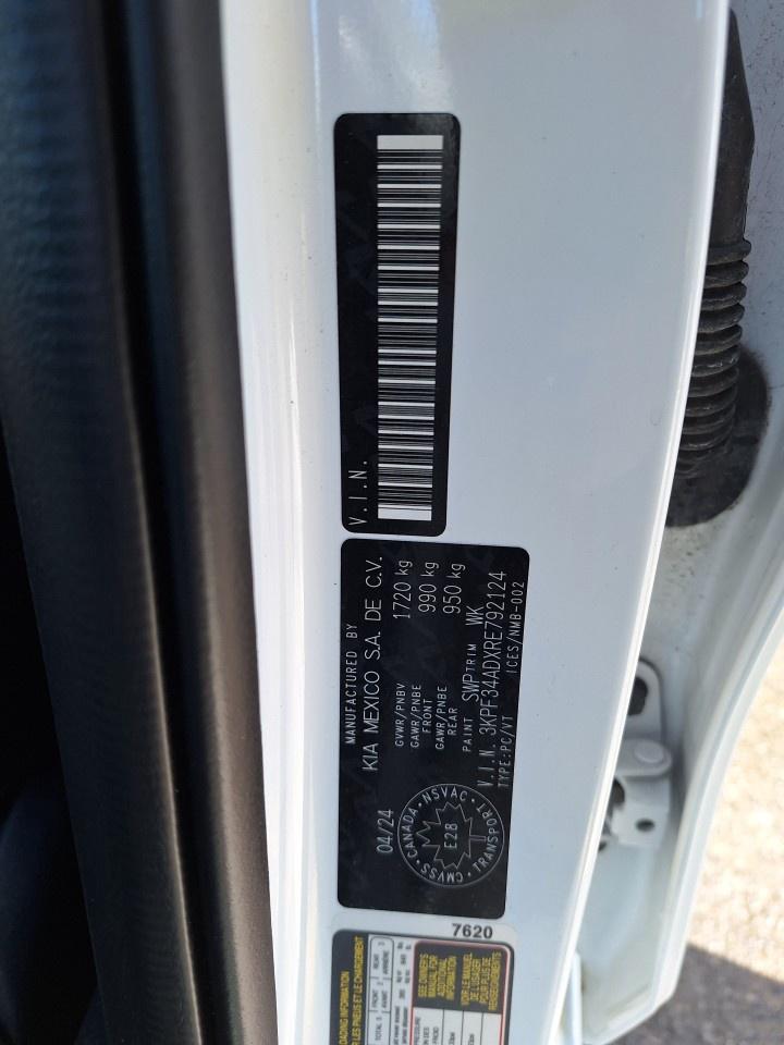 2024 Kia Forte EX+ IVT Photo