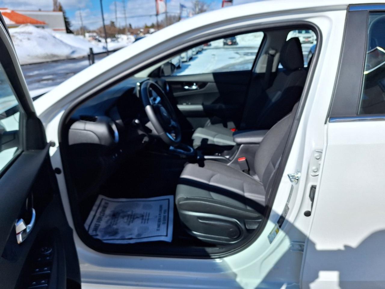 2024 Kia Forte EX+ IVT Photo