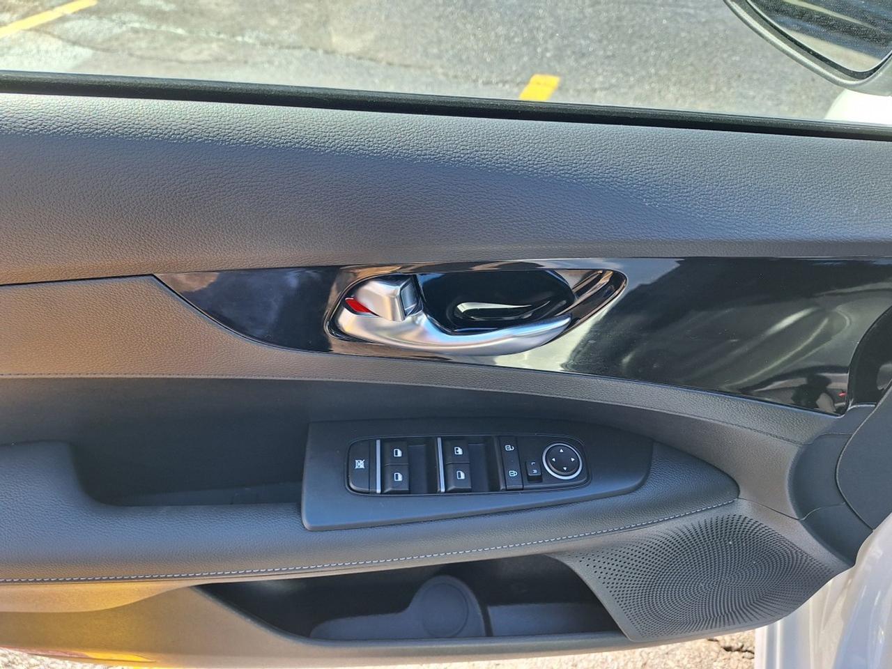 2024 Kia Forte EX+ IVT Photo