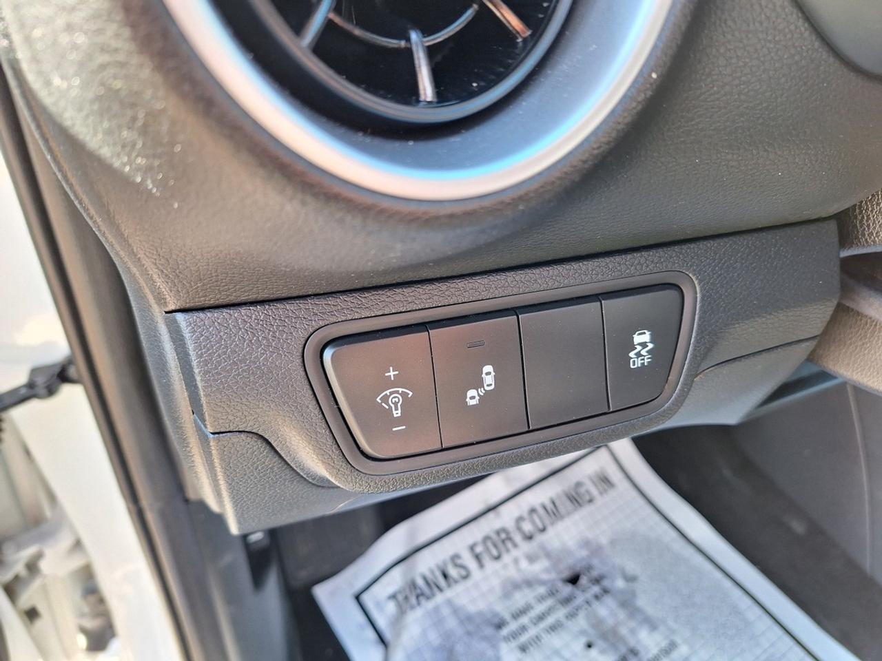 2024 Kia Forte EX+ IVT Photo