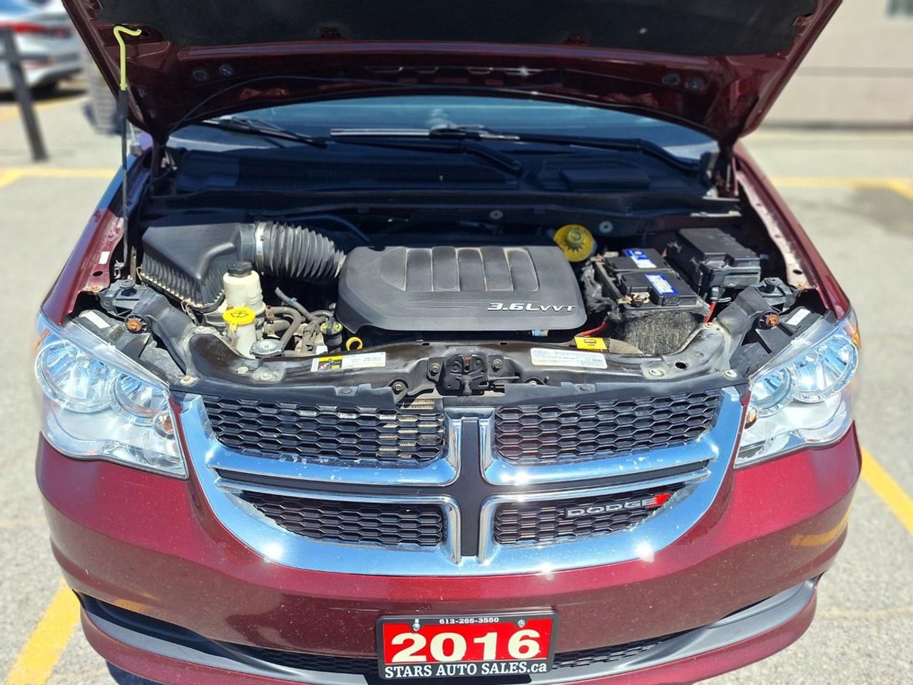 2016 Dodge Grand Caravan 4dr Wgn SXT Photo