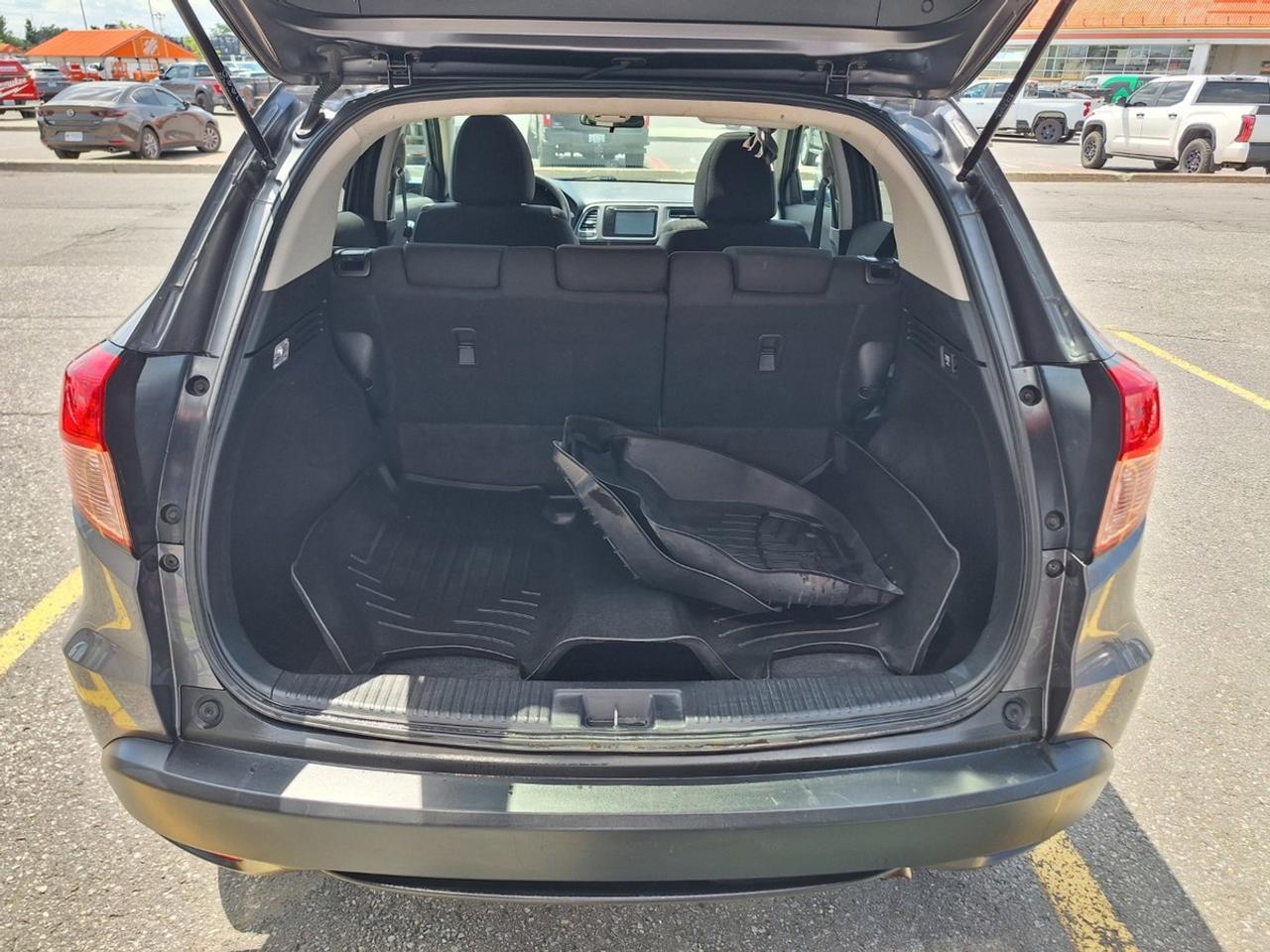 2017 Honda HR-V 4WD EX CVT Photo