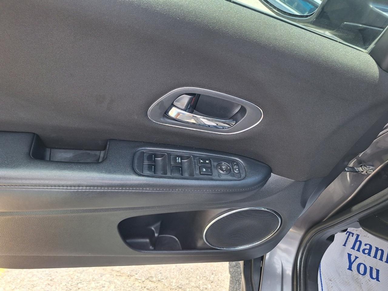 2017 Honda HR-V 4WD EX CVT Photo