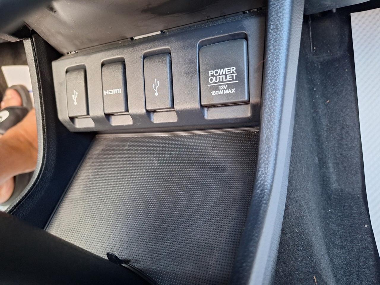 2017 Honda HR-V 4WD EX CVT Photo
