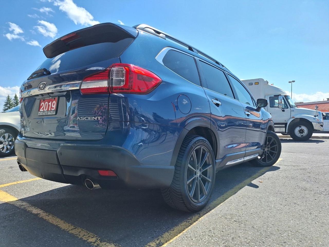 2019 Subaru ASCENT Premier 7-Passenger Photo4
