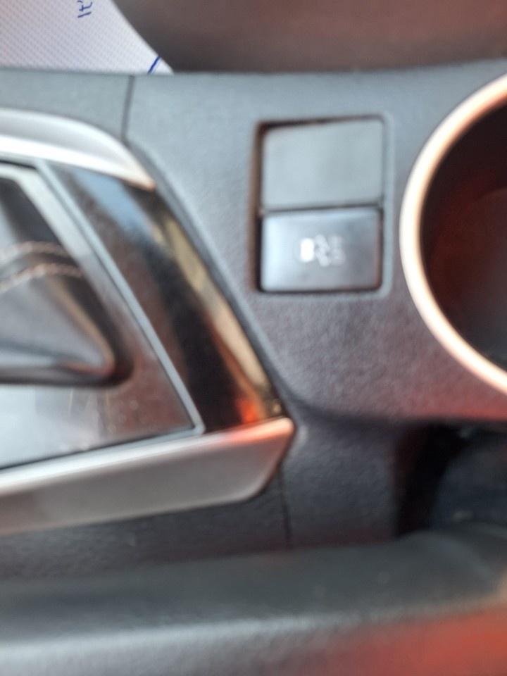 2014 Toyota Corolla 4DR SDN AUTO CE Photo