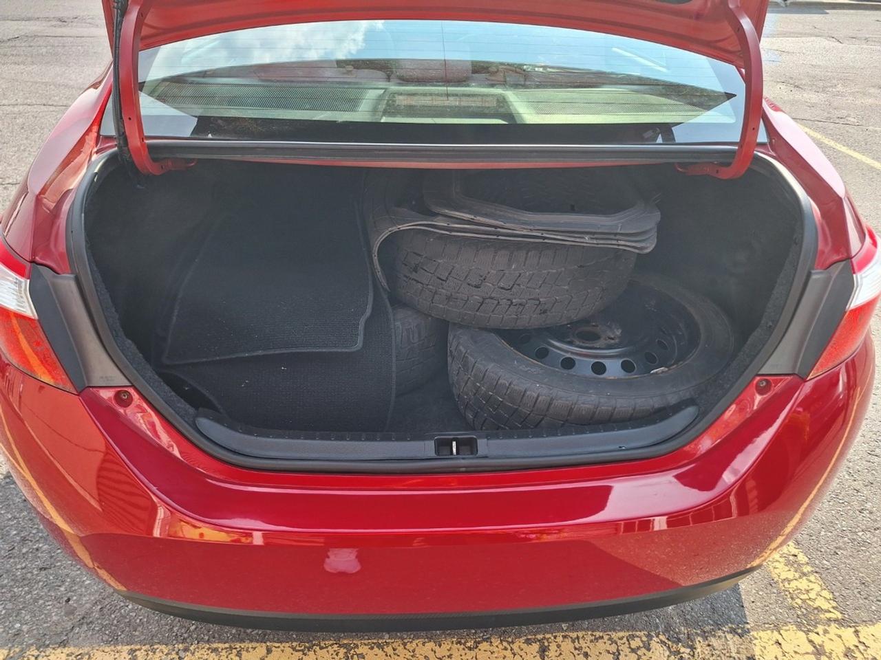 2014 Toyota Corolla 4DR SDN AUTO CE Photo