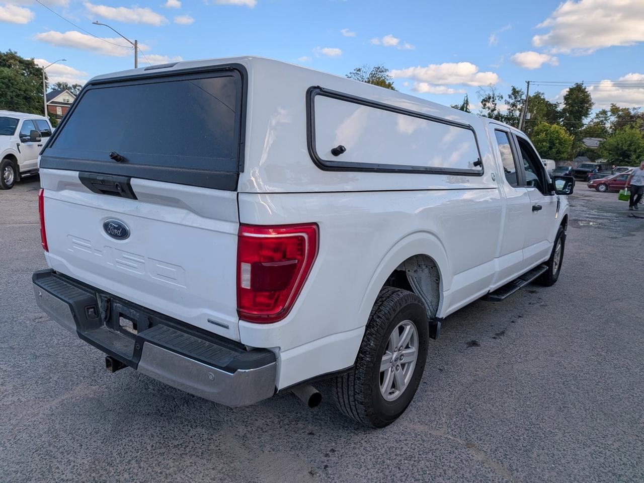 2021 Ford F-150 XLT Photo