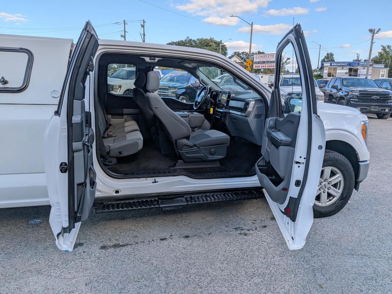 2021 Ford F-150 XLT Photo