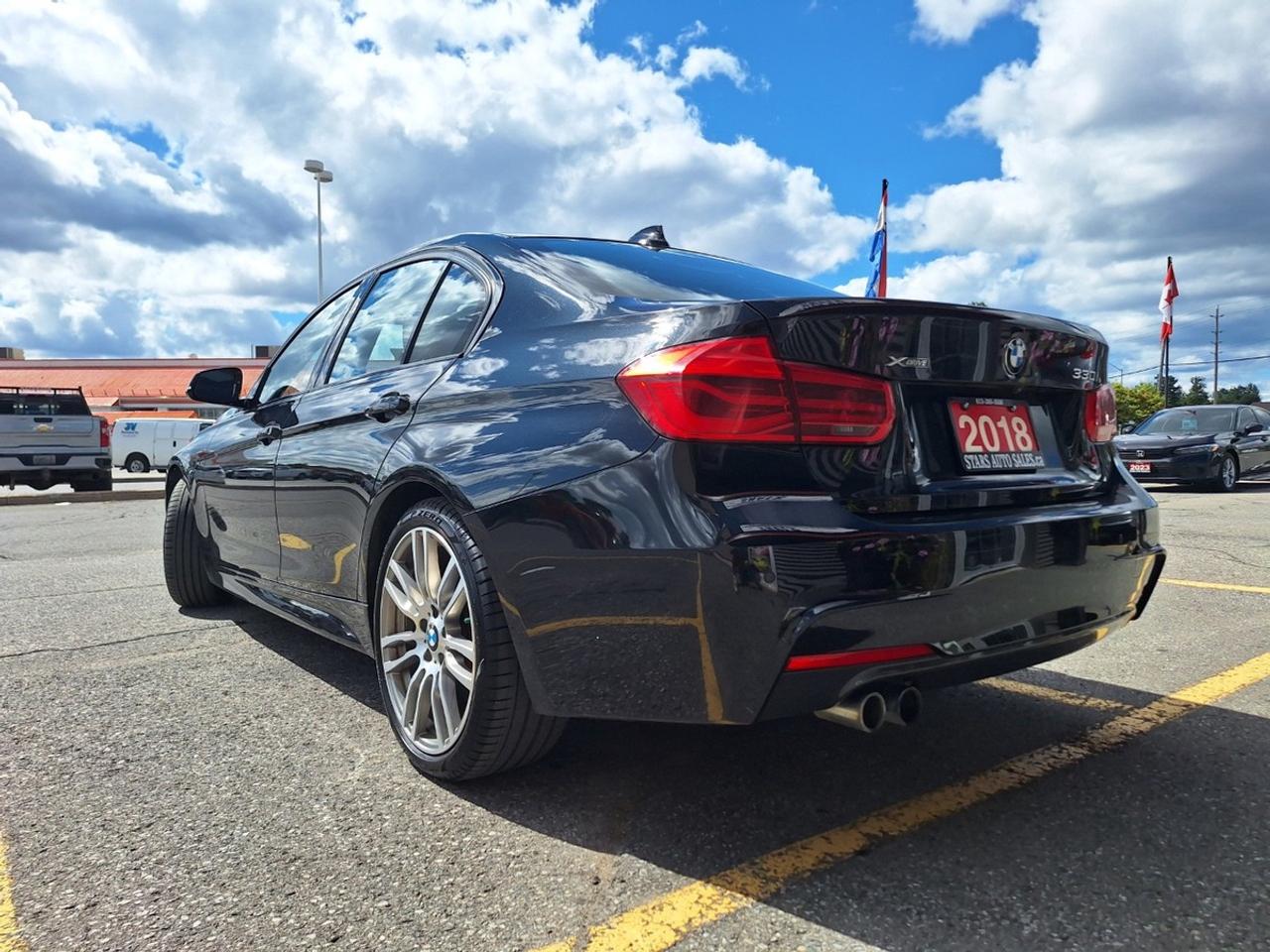 2018 BMW 3 Series 330i xDrive Sedan South Africa Photo