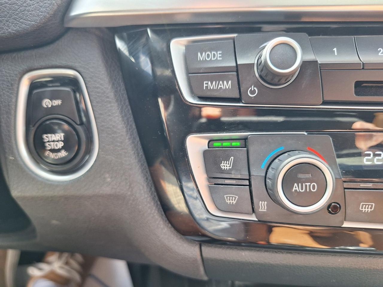 2018 BMW 3 Series 330i xDrive Sedan South Africa Photo