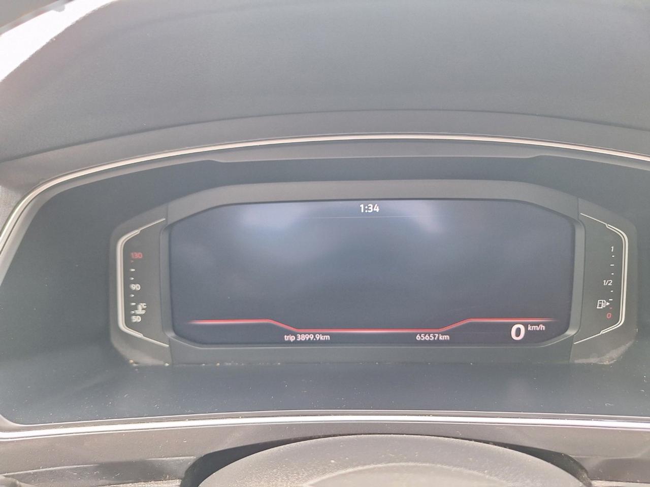2023 Volkswagen Tiguan Comfortline R-Line Black Edition 4MOTION Photo