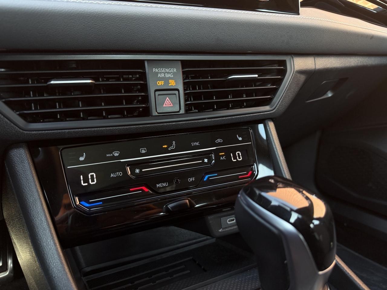 2026 Volkswagen Jetta Sport|One Owner|Panaroof|Low Kms Photo