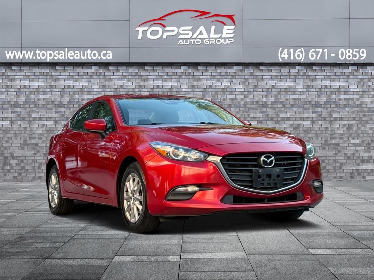 2018 Mazda MAZDA3 SE Photo