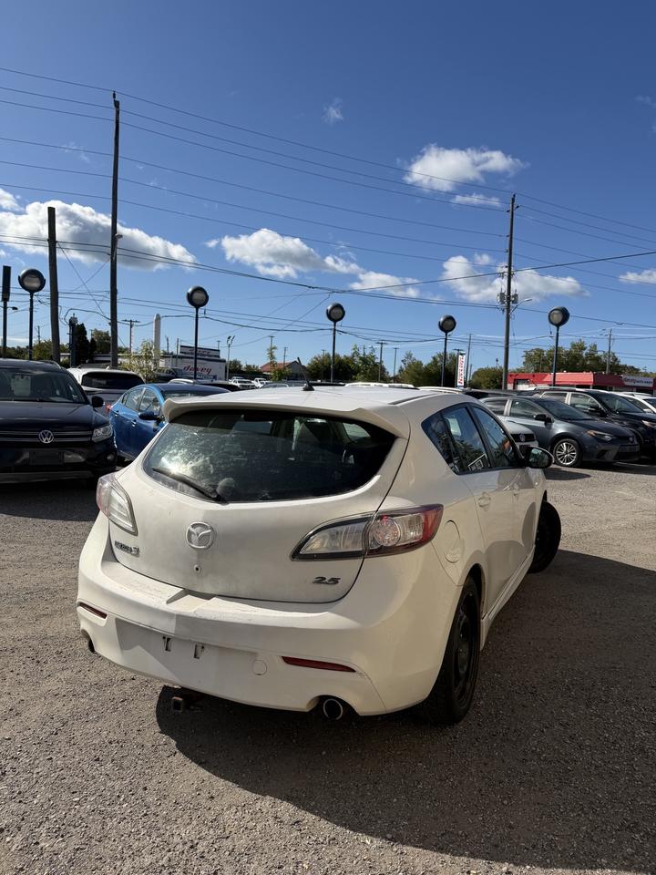 2010 Mazda MAZDA3 GS Photo3