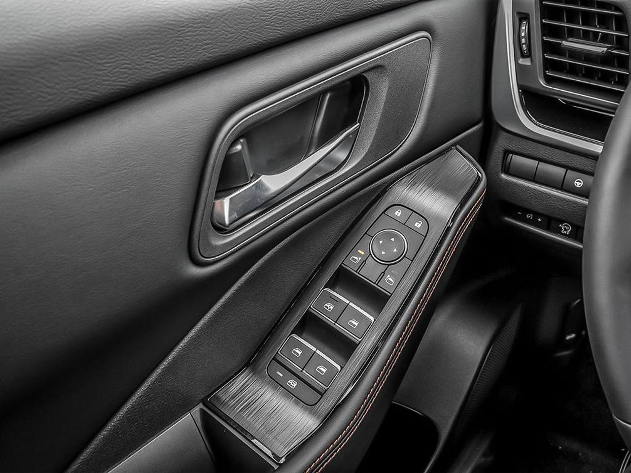 2026 Nissan Rogue ROCK CREEK Photo