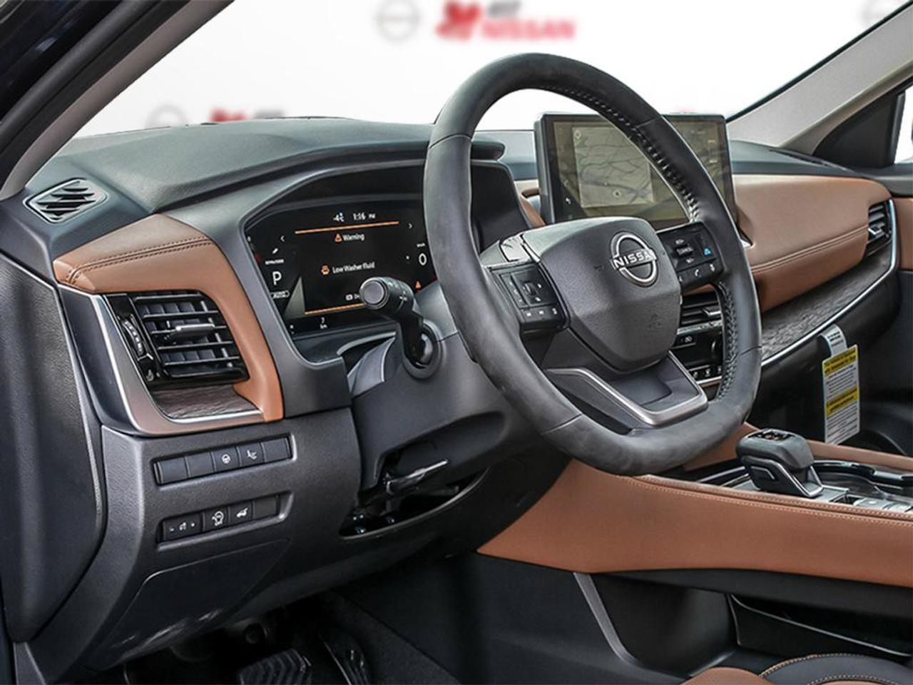 2026 Nissan Rogue Platinum Photo