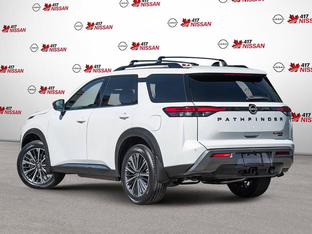 2026 Nissan Pathfinder Platinum Photo3