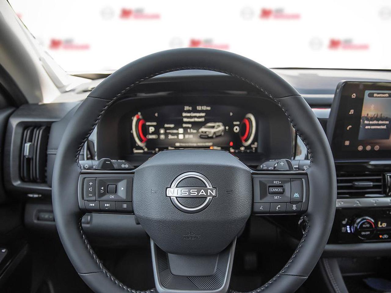 2026 Nissan Pathfinder Platinum Photo