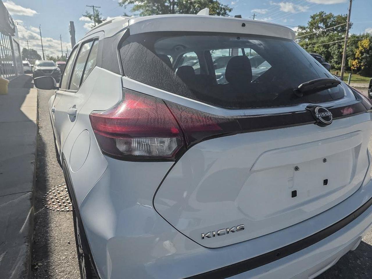 2025 Nissan Kicks Play SV | Android Auto | Apple Car Play | Heated Seats | Photo
