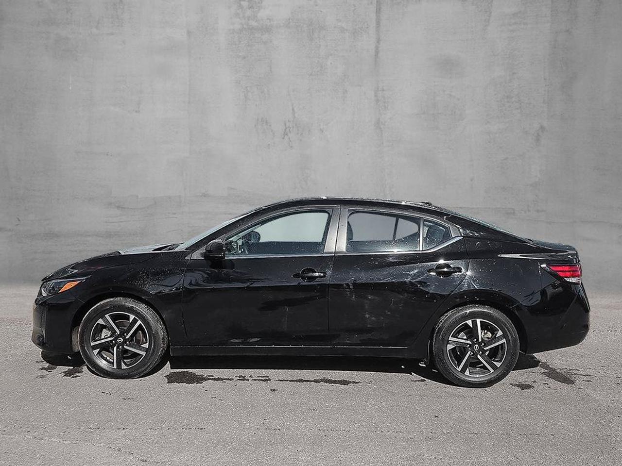 2024 Nissan Sentra SV | Apple Car Play | Android Auto | Heated Seats | Photo