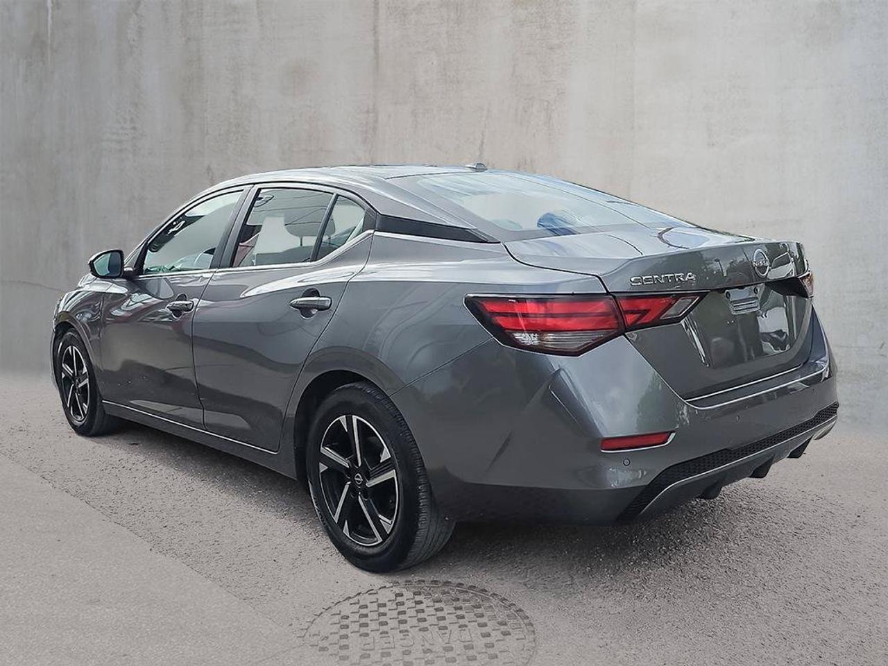 2024 Nissan Sentra SV | Apple Car Play | Android Auto | Heated Seats | Photo