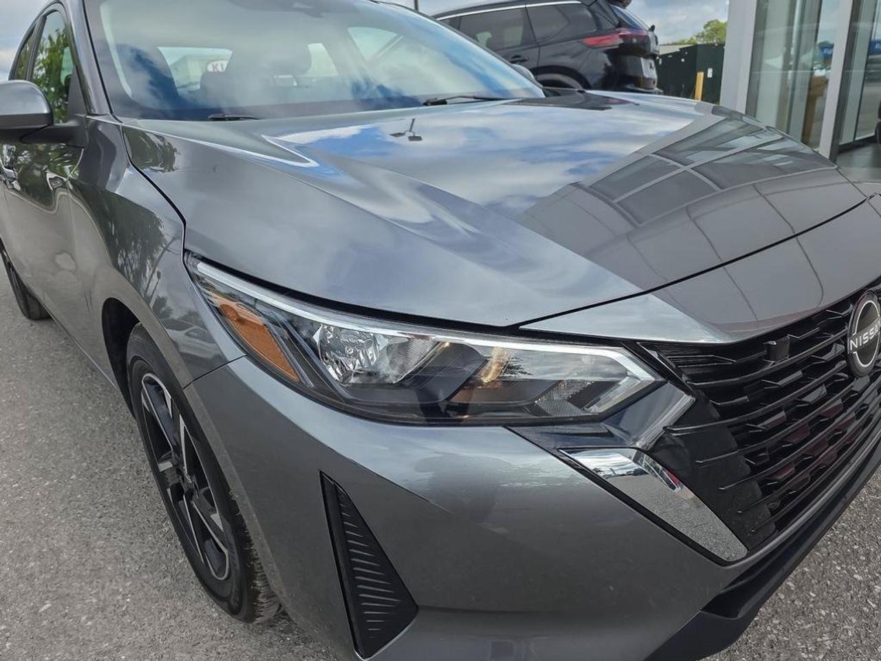 2024 Nissan Sentra SV | Apple Car Play | Android Auto | Heated Seats | Photo