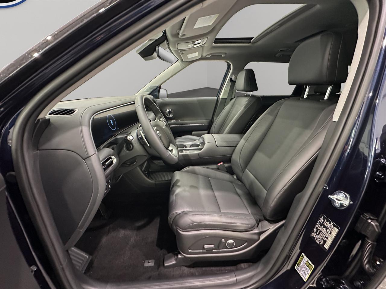 2027 Hyundai Palisade Hybrid Luxury Photo