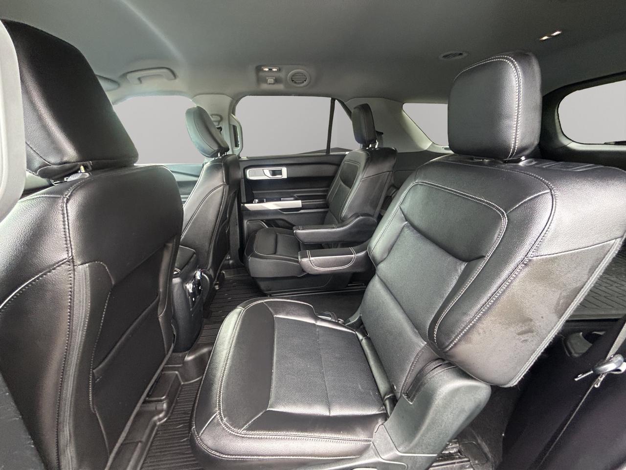 2022 Ford Explorer Limited | Adaptive Cruise control | Lane Keep Assist | Pre-Collision Assist | Photo