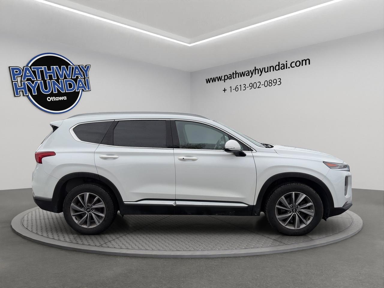 2020 Hyundai Santa Fe Preferred | Blind-Spot Monitoring | Lane Keeping Assist & Lane Departure Warning Photo
