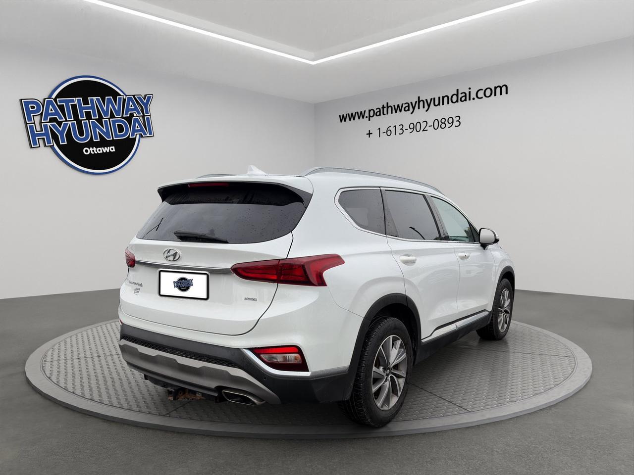 2020 Hyundai Santa Fe Preferred | Blind-Spot Monitoring | Lane Keeping Assist & Lane Departure Warning Photo3