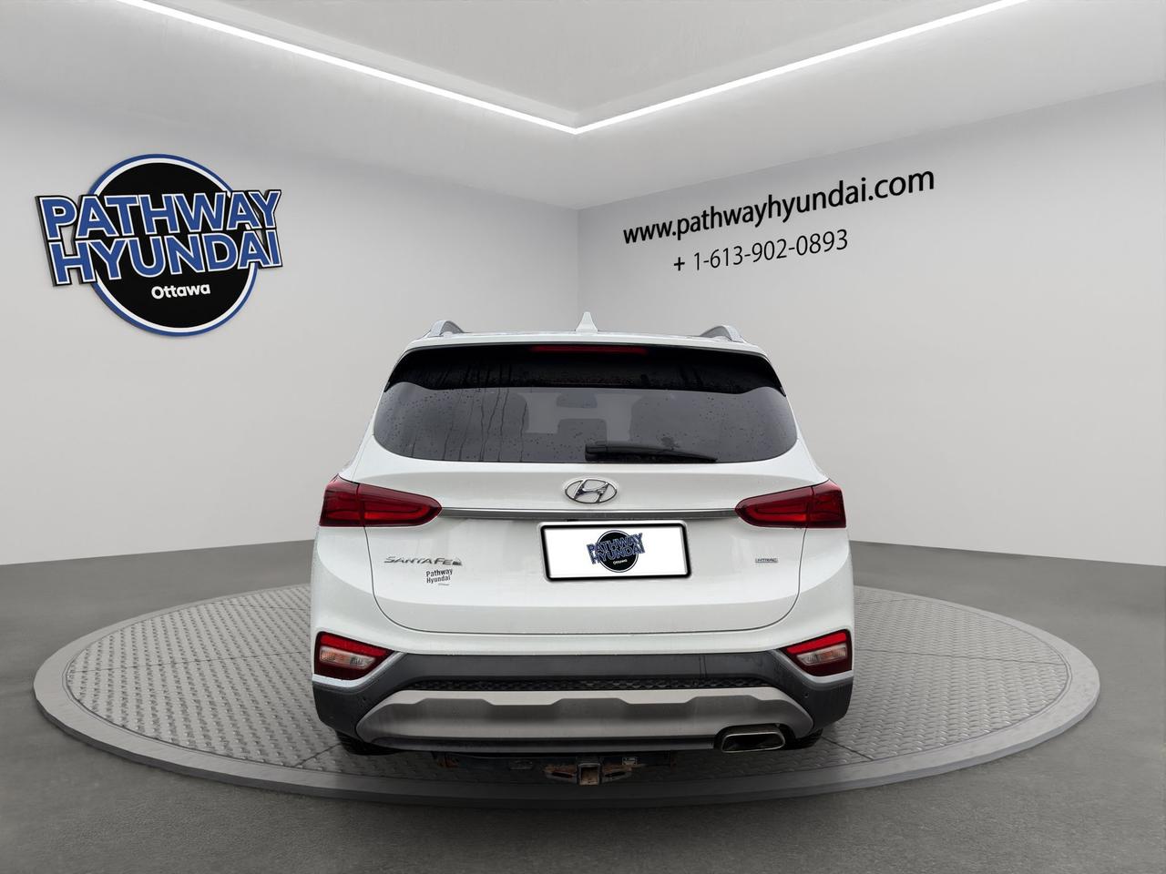 2020 Hyundai Santa Fe Preferred | Blind-Spot Monitoring | Lane Keeping Assist & Lane Departure Warning Photo4