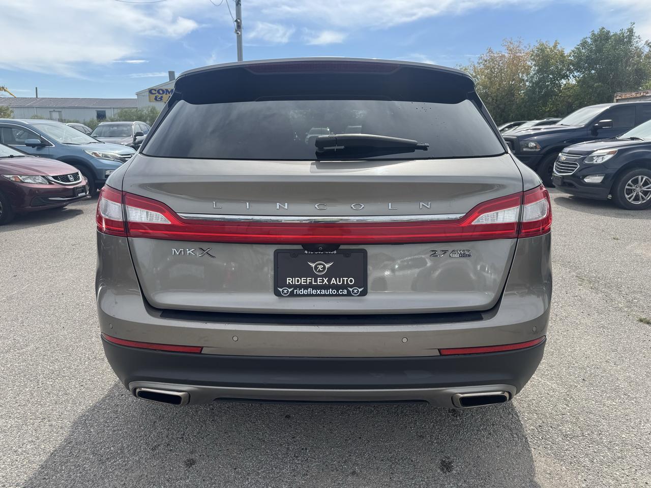 2016 Lincoln MKX Reserve Photo
