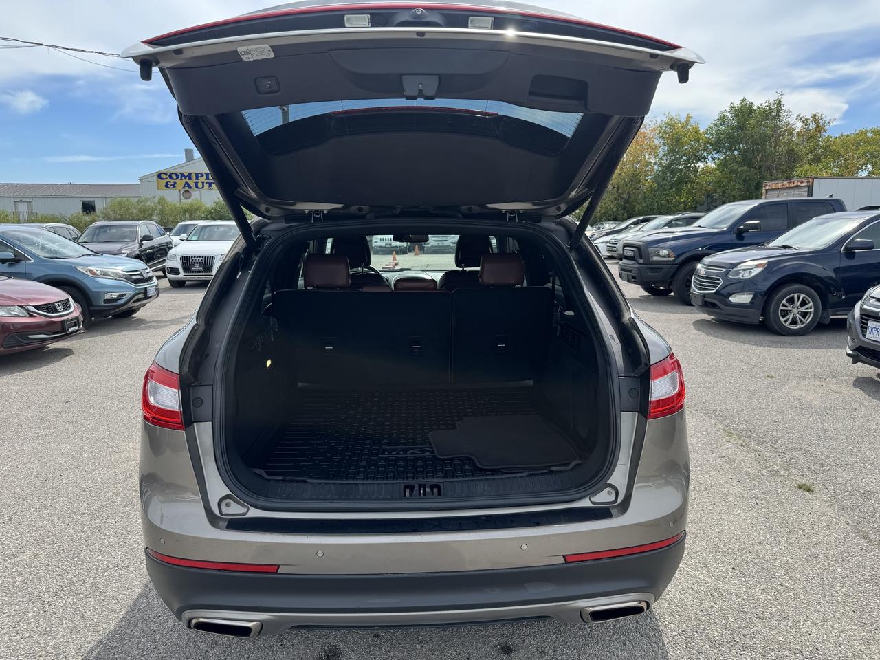 2016 Lincoln MKX Reserve Photo