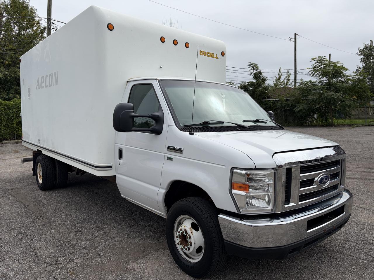 2019 Ford E-Series Cutaway  Photo