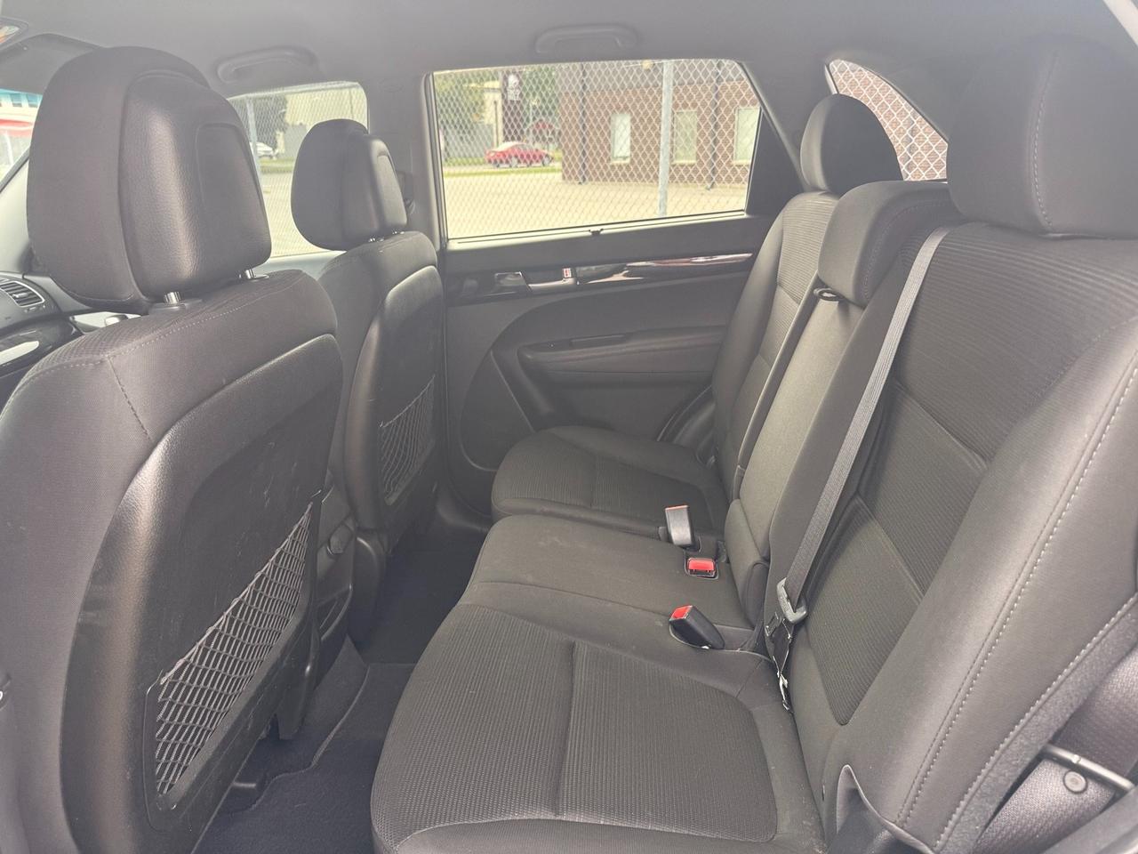 2015 Kia Sorento LX Photo