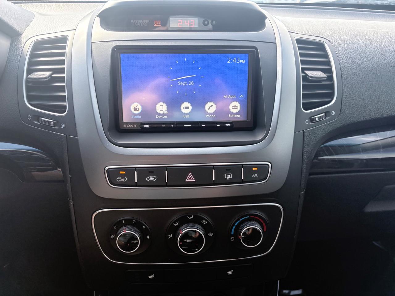 2015 Kia Sorento LX Photo