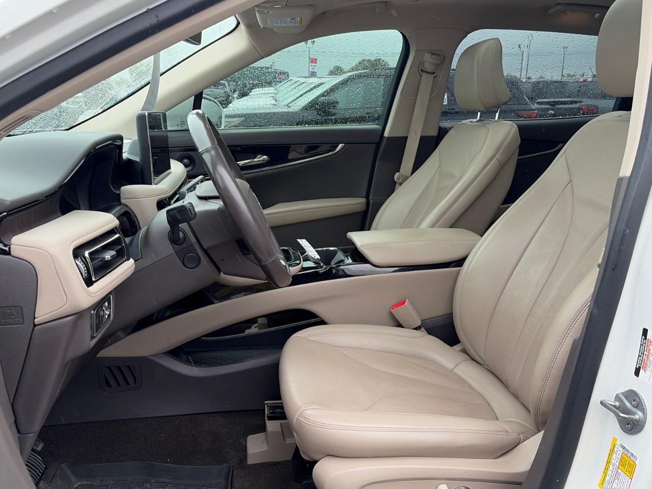 2022 Lincoln Nautilus Reserve AWD Photo