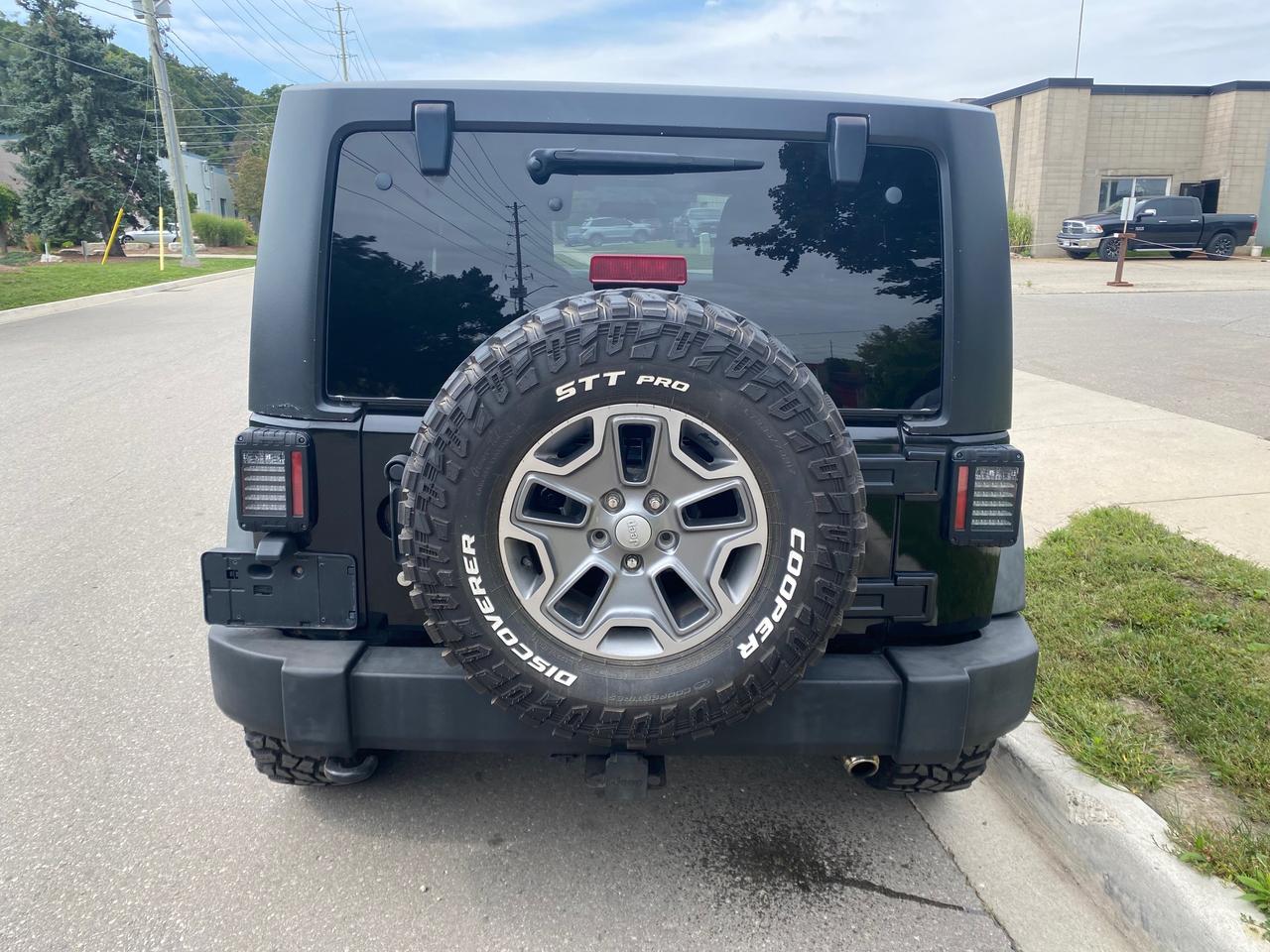 2011 Jeep Wrangler SPORT Photo